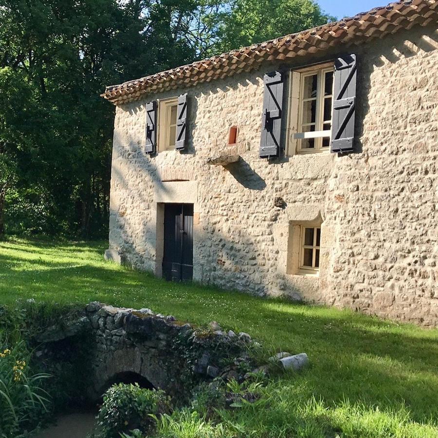 Gite De Charme Avec Piscine Montpezat-de-Quercy Exterior foto